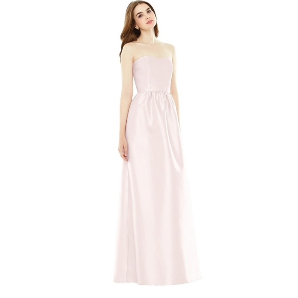 Alfred Sung Bridesmaid Dress Style D724